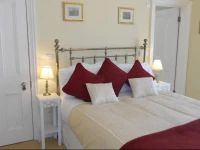 Aria House Luxury Bed and Breakfast 