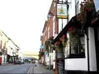 The Queens Arms 