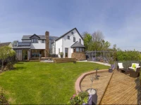 Oak Lodge B&B 