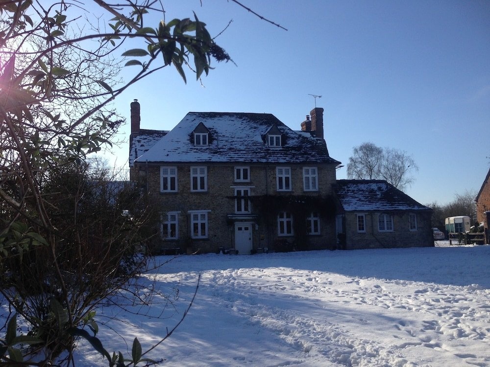Buscot Manor 
