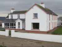 Carnside Guest House 