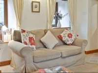 School Farm Cottage 
