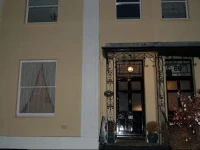 Bentons Guest House 