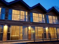 The Boathouse Inn & Riverside Rooms 