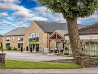 Peak Edge Hotel at the Red Lion 