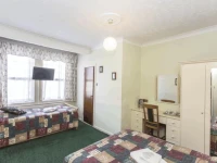 Ridgeway Hotel 
