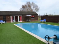 The Pool House @ Upper Farm Henton 
