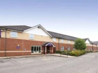 Premier Inn Bradford South 