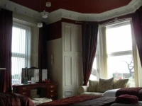 Stonelee Guest House 3*