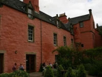 3Mac Dunfermline Self-Catering Apartment 