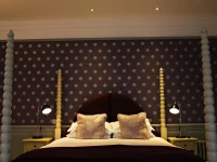 Houndgate Townhouse 