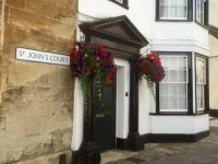5 St Johns Court 