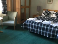 The National Hotel Dingwall 
