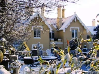 Ravenscliffe Lodge 