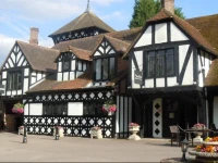 Hever Hotel 