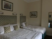 Canadale Guest House 