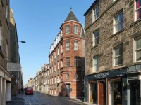 Fountain Court Apartments - Braid 