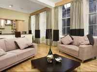 St Giles Apartments 
