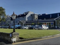 BEST WESTERN Kings Manor 