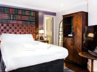 Royal British, Princes Street 