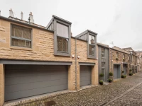 Atholl Apartments 