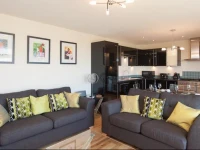 Edinburgh City Breaks by Reserve Apartments 