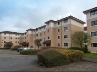 Logie Green Road Apartment 