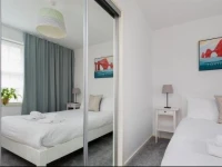 Modern Grassmarket Apartment 
