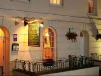 Bendene Town House 