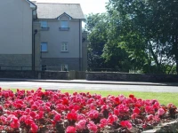 Ellon Apartment 