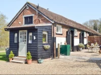 Evie Rose Cottage 