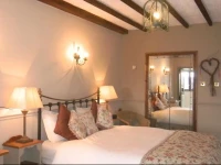 Tyddyn du Farm Luxury Suites 