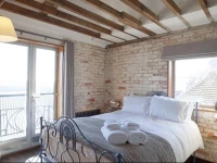 Rocksalt Rooms 