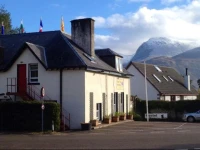 Chase the Wild Goose Hostel 