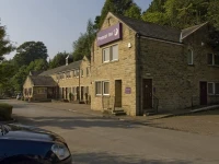 Premier Inn Halifax South 
