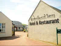 Woodland Bay Hotel 
