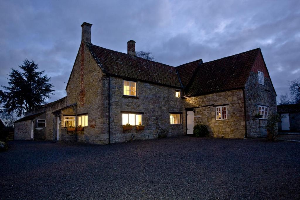 Middlewick Holiday Cottages 