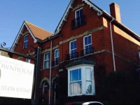 The Glastonbury Townhouse 