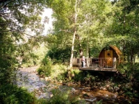 RiverBeds Lodges with Hot Tubs 