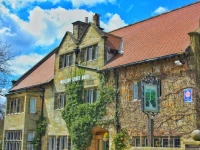 Mallyan Spout Hotel 