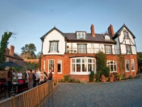 Rayanne House 