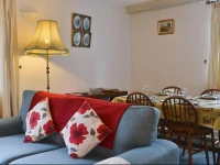 South Lodge Cottage 