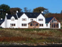 Redwood House Hotel & Restaurant 