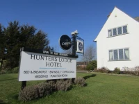 Hunters Lodge Hotel 