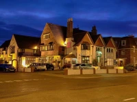 Gable End Hotel 