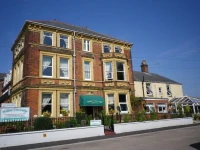 Willow Tree Lodge Hotel 