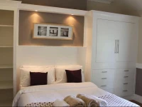 Sandbank House 