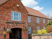 Admiral Rodney Hotel 