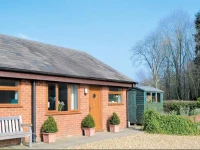 Woodside Lodge 