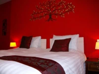 Gate Lodge Guest House 